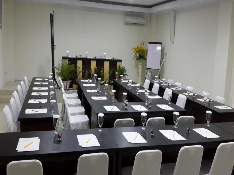 Reddoorz Plus @ Paal 2 Manado Zewnętrze zdjęcie