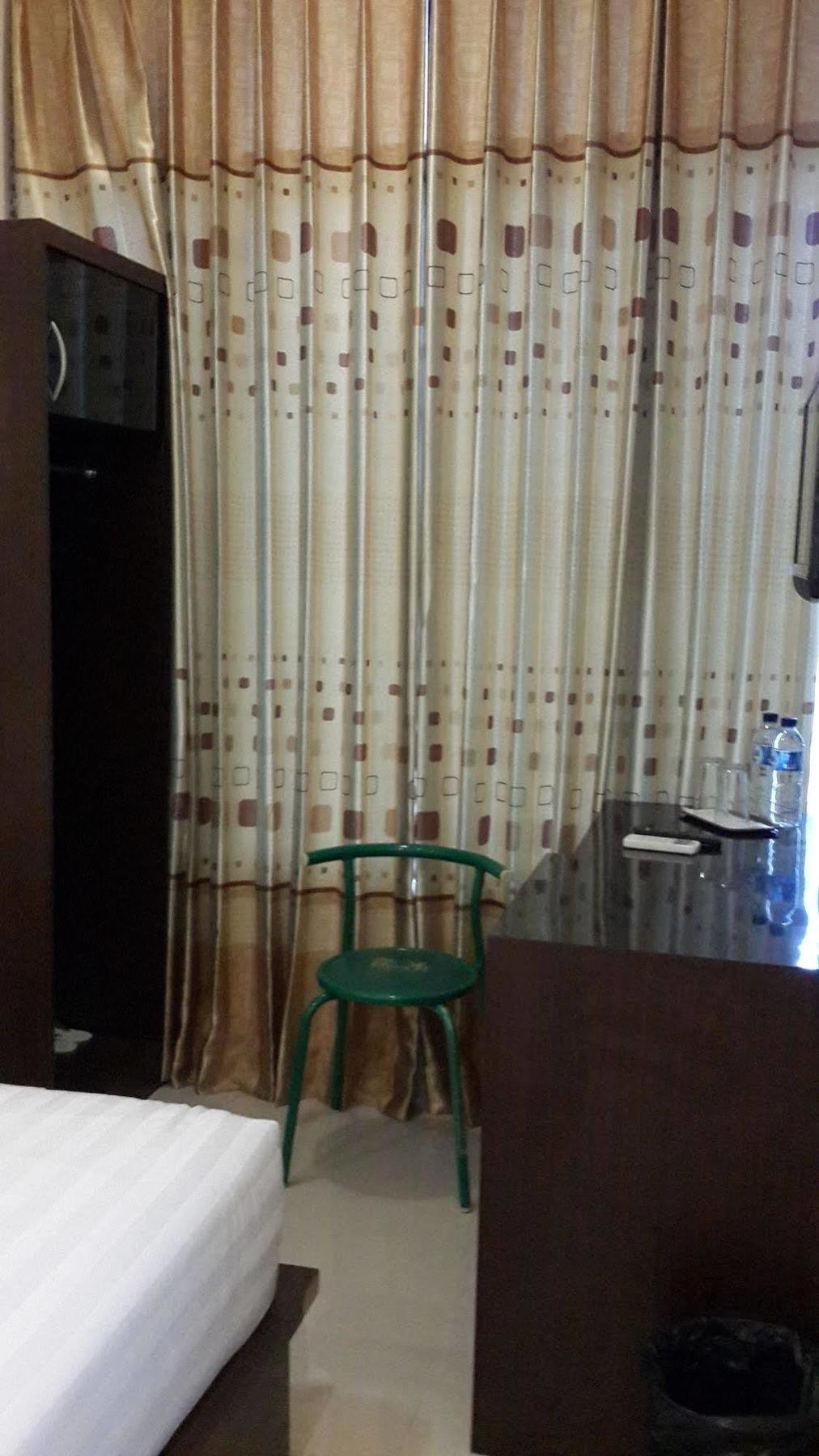 Reddoorz Plus @ Paal 2 Manado Zewnętrze zdjęcie