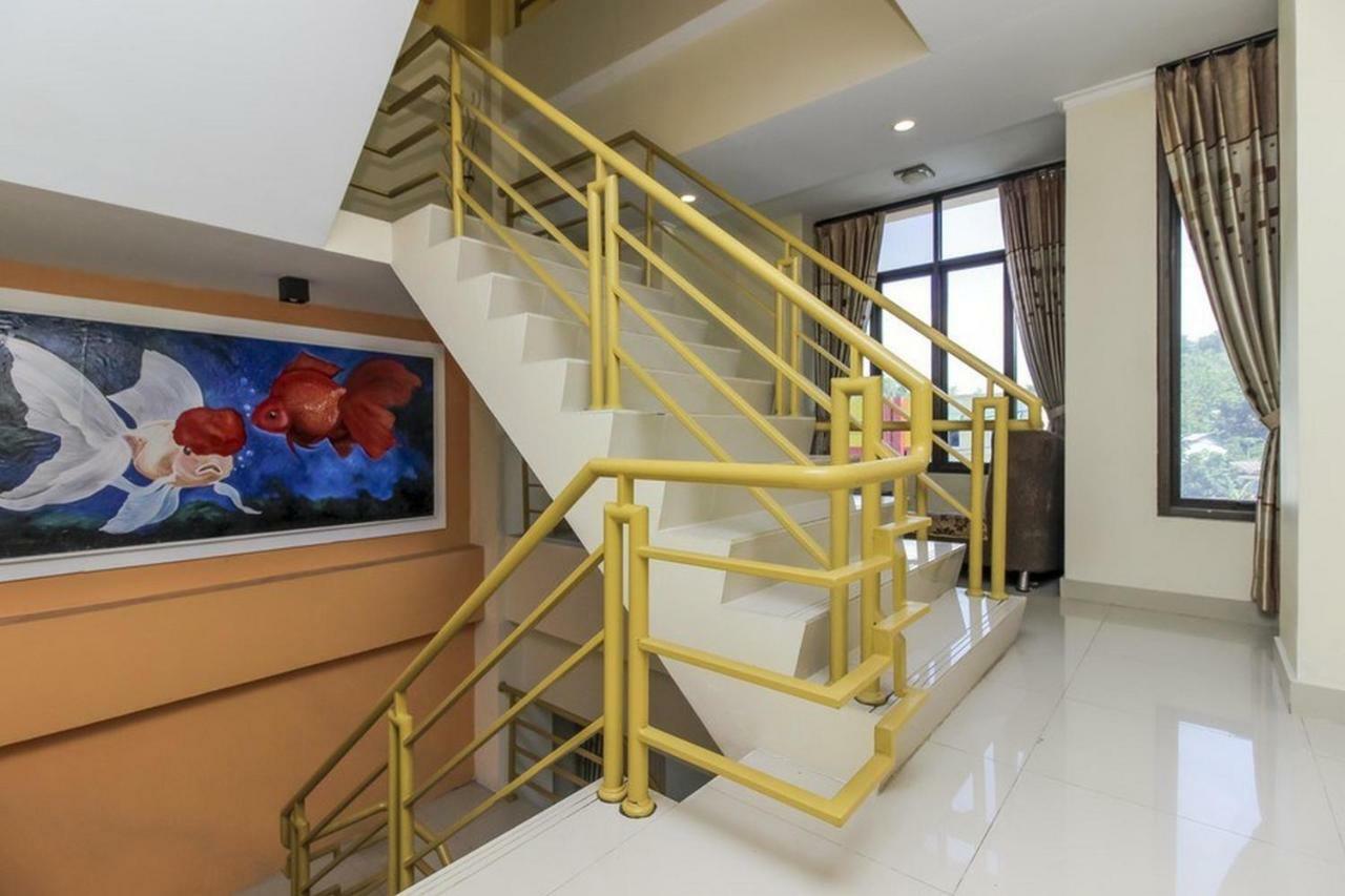Reddoorz Plus @ Paal 2 Manado Zewnętrze zdjęcie