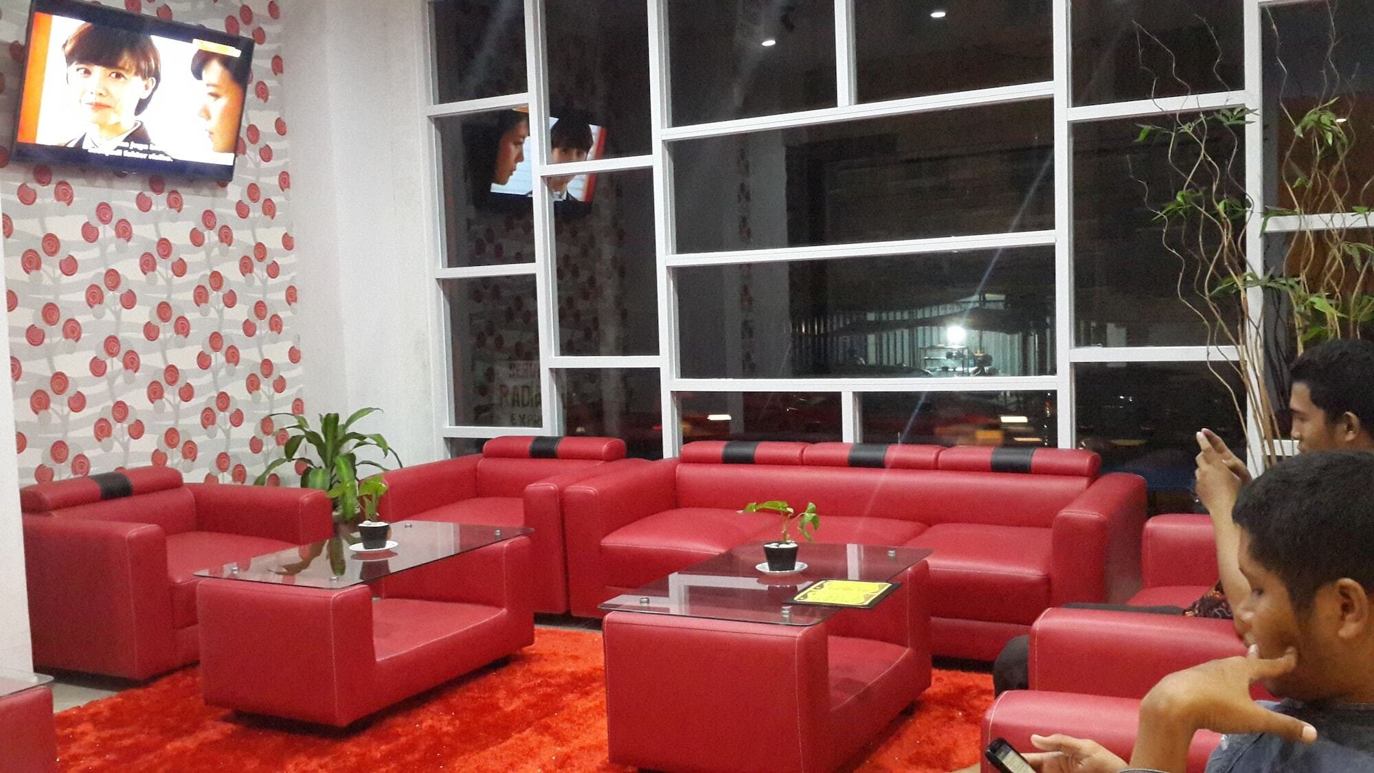 Reddoorz Plus @ Paal 2 Manado Zewnętrze zdjęcie