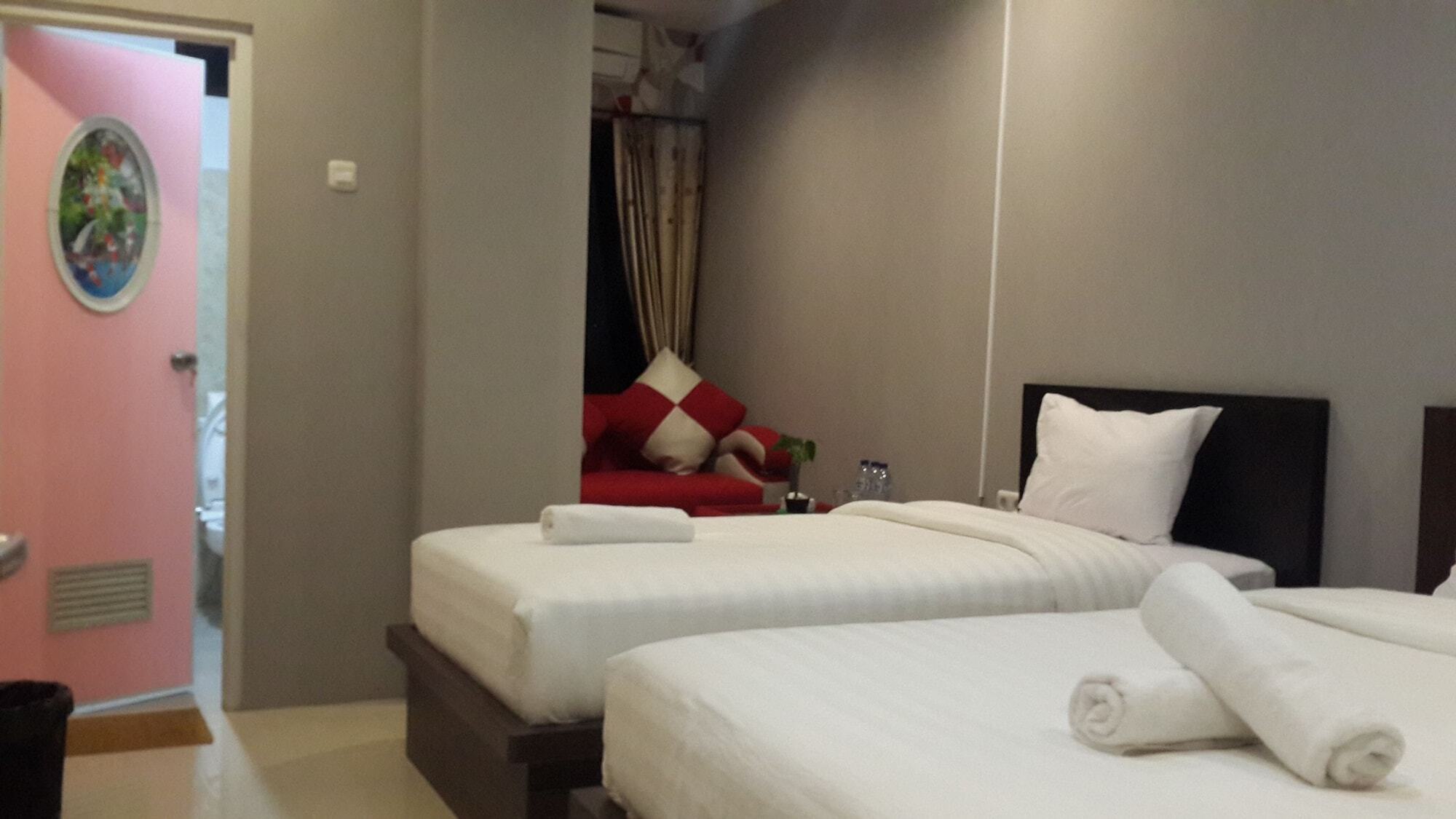 Reddoorz Plus @ Paal 2 Manado Zewnętrze zdjęcie
