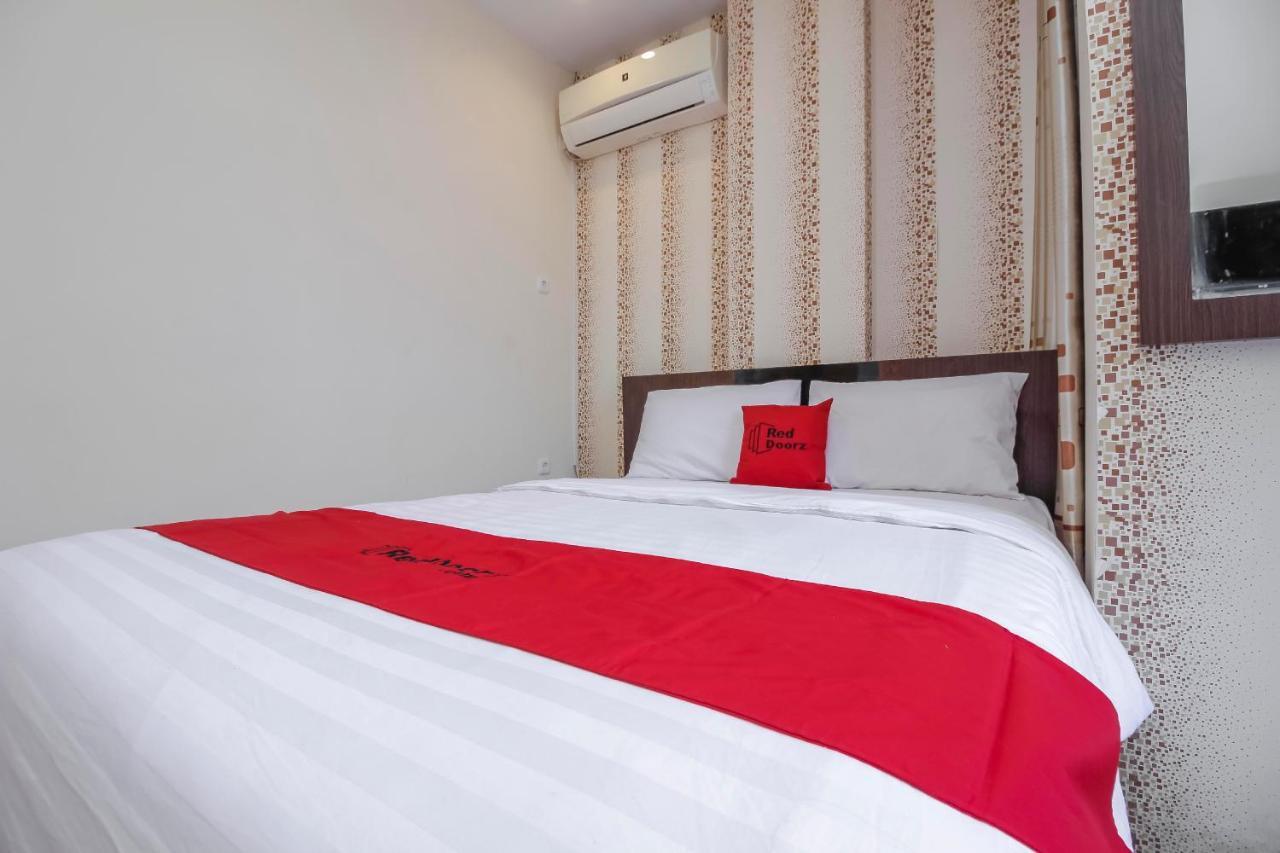 Reddoorz Plus @ Paal 2 Manado Zewnętrze zdjęcie